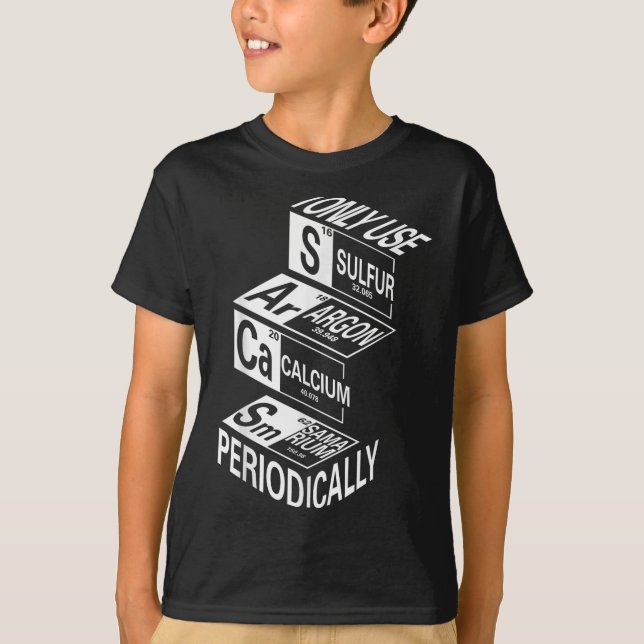 T-shirt Sarcasme Table Périodique Élément Bizarre Science  (Devant)