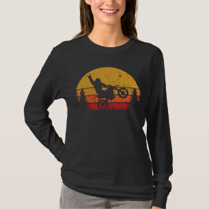 T-shirt Sasquatch Retro Sunset équitation Vélo Dirt