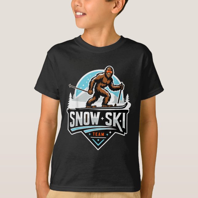 T-shirt Sasquatch Snow Ski Team Snow Skiing Bigfoot Cartoo (Devant)