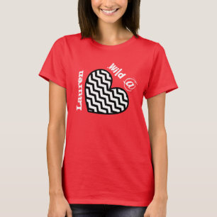 T-shirt Sauvage au coeur avec le nom fait sur commande
