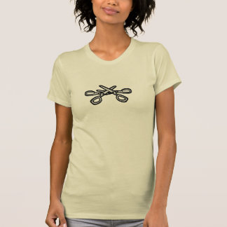 T-shirt Scissoring