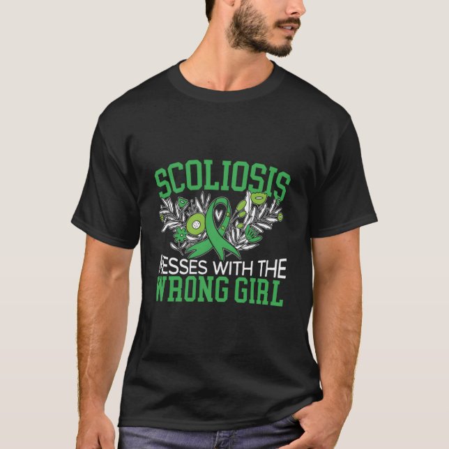 T-shirt Scoliosis Messes With The Wrong Back Surgery Lumba (Devant)