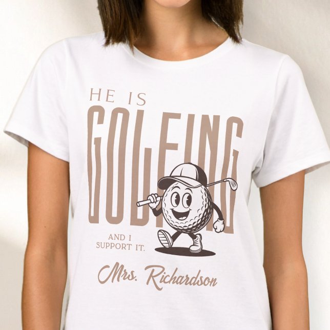 T-shirt Script personnalisé rétro Mme Brown Femme de golf  (Retro Personalized Script Mrs Brown Fun Golf Wife T-Shirt)