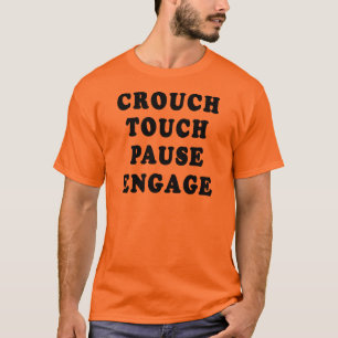 T-shirt Se tapissent la pause de contact s'engagent
