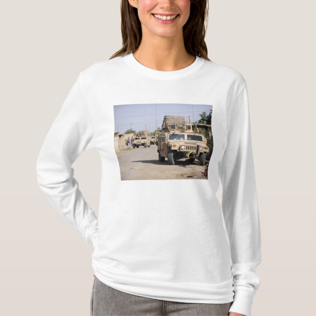 T-shirt Sécurité de Humvee pendant une patrouille (Devant)