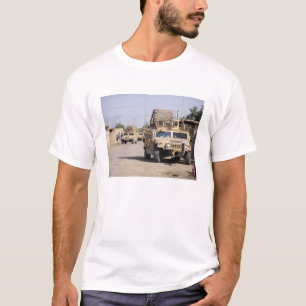 T-shirt Sécurité de Humvee pendant une patrouille