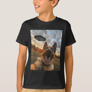 T-shirt Selfie Chien Berger Allemand Avec Ufos Aliens Drôl