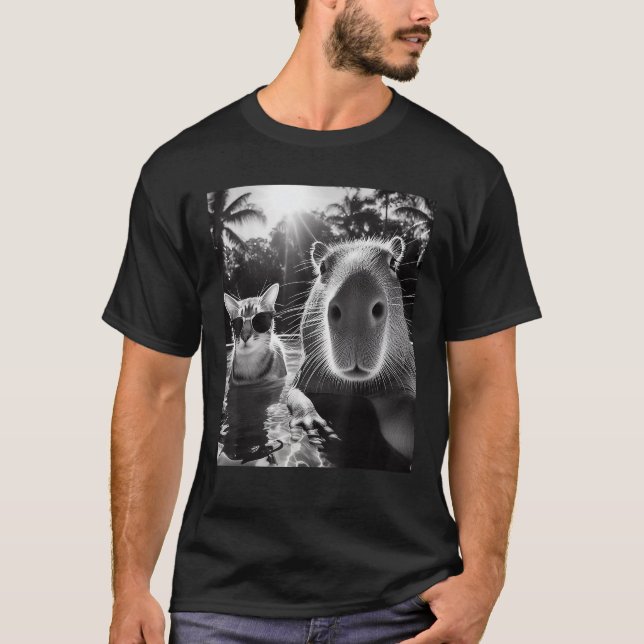 T-shirt Selfie De Capybara Drôle Avec Po Graphique De Chat (Devant)