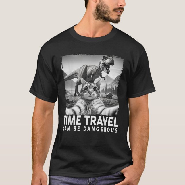 T-shirt Selfie de chat avec Dinosaur Temps de déplacement  (Devant)