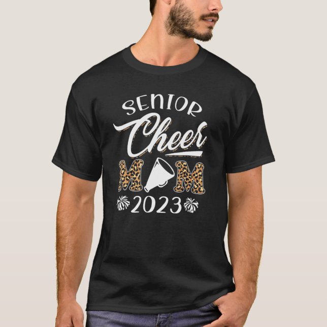 T-shirt Senior Cheer Mom 2023 Leopard Pom-pom girl classe  (Devant)