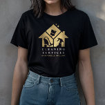 T-shirt Services de nettoyage Gold House<br><div class="desc">Le t-shirt des services de nettoyage moderne comprend du matériel de nettoyage à l'intérieur de la maison d'or icône,  nom et titre sur le devant sur un arrière - plan noir. Parfait pour les services de nettoyage domestique et industriel.</div>