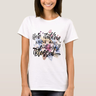 T-shirt Ses enfants surgissent et l'appellent bénie