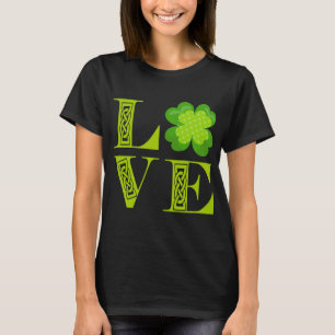 T-shirt Shamrock de Clover vert irlandais Celtic Knot LOVE