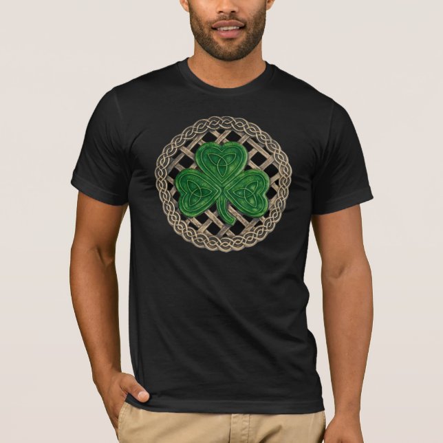T-shirt Shamrock, treillis Et Noeuds Celtiques Sur Chemise (Devant)