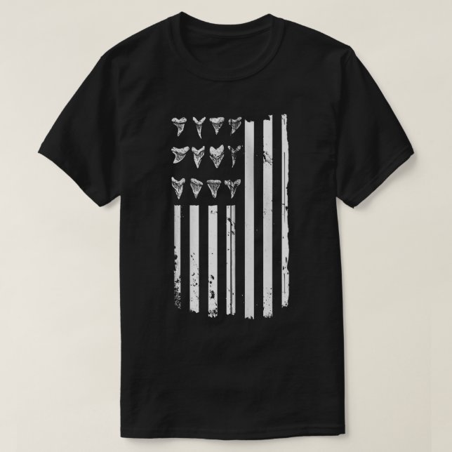 T-shirt Shark Tooth Hunting American Flag Design for Fossi (Design devant)