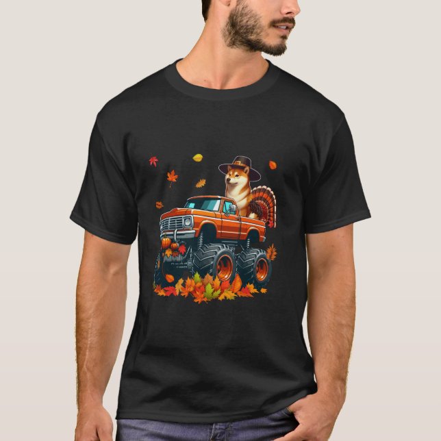 T-shirt Shiba Inu Cosplay Turquie sur Monster Truck Thanks (Devant)