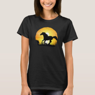 T-shirt Silhouette de cheval de race Pur-sang au coucher d