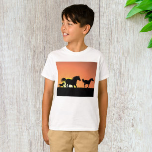 T-shirt Silhouette de chevaux sauvages au coucher du solei
