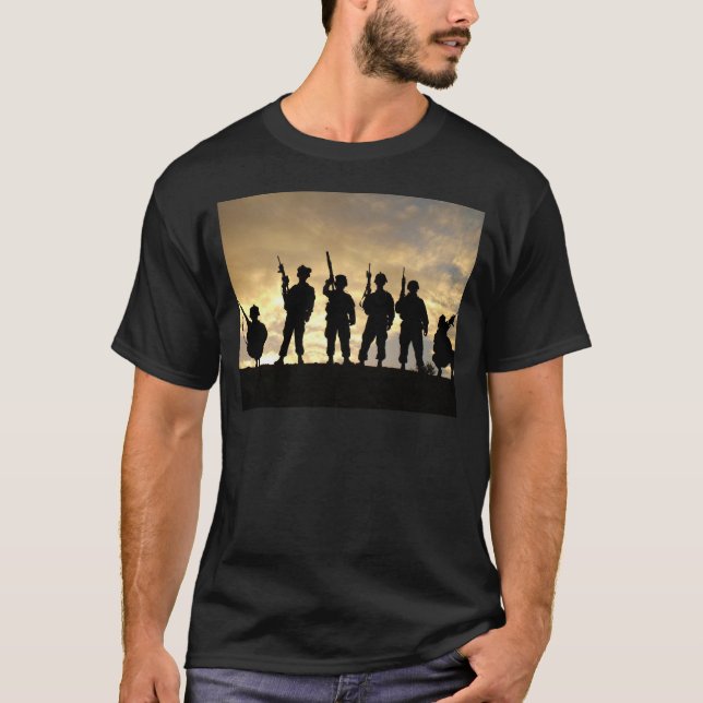T-shirt Silhouette de soldats de la 101e division aéroport (Devant)