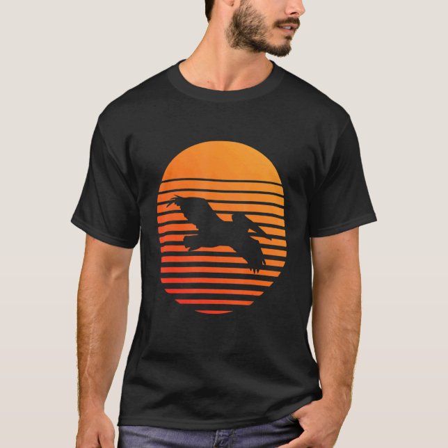 T-shirt Silhouette Ombre Pélicane Devant Un Soleil (Devant)