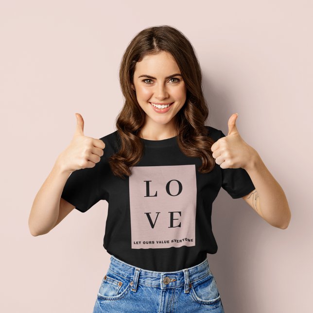 T-shirt Simple AMOUR Noir & Rose |Laissez notre valeur à t (Créateur téléchargé)