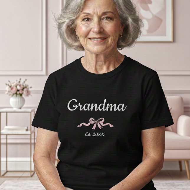 T-shirt Simple Script Grand-mère Année d'établissement Rub (Créateur téléchargé)