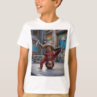 Singe femelle énergique faisant du breakdance
