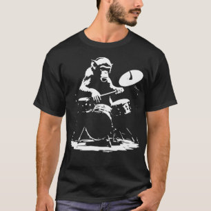 T-shirt singe jouant sur la batterie