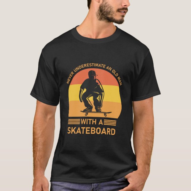 T-shirt Skateboard Design for a Skateboard - skateboard (Devant)