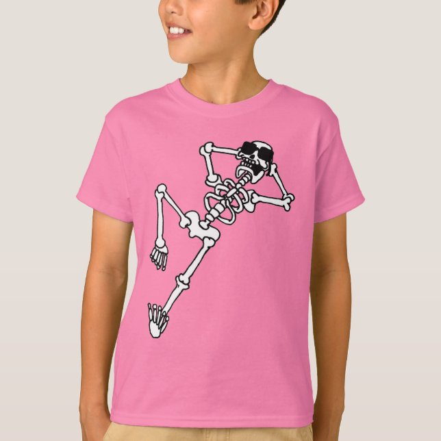 T-shirt Skeleton with sunglasses resting. (Devant)