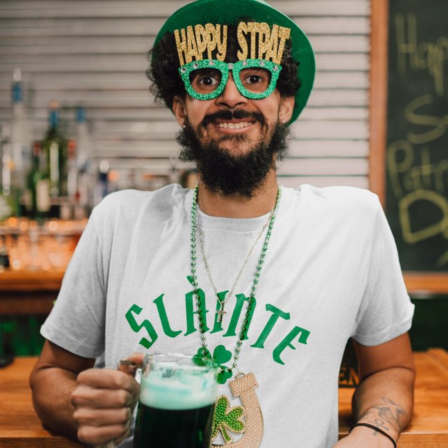 T-shirt SLÀINTE Funny Irish St. Patrick's Day Clover vert (SLÀINTE Funny Irish St. Patrick's Day Green Clover)