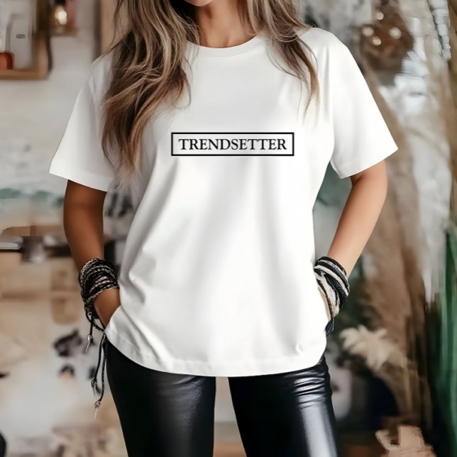 T-shirt Slogan à tendance blanche (Stylish White Trendsetter Slogan T-Shirt)