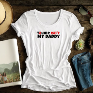 T-shirt slogan de protestation anti-Trump contre les étudi