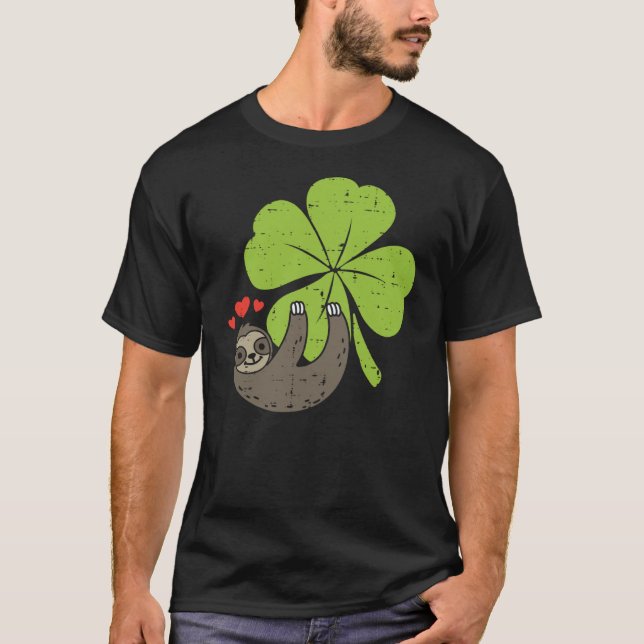 T-shirt Sloth On Shamrock Hearts Cute St Patricks Day Men  (Devant)