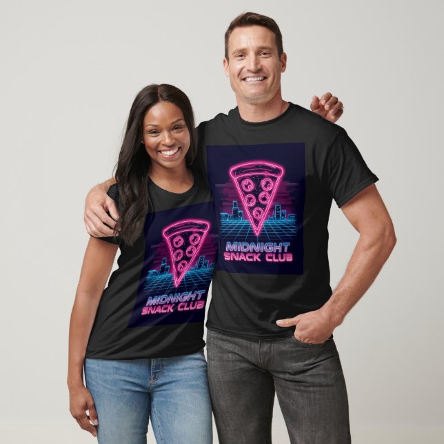 T-shirt Snack Club de minuit - Neon Synthwave Pizza Slice  (Unisexe)