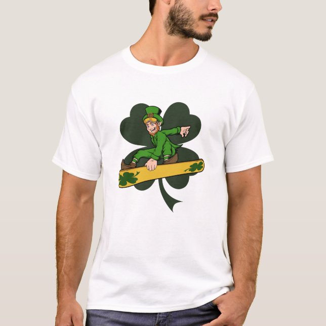 T-shirt Snowboarder Leprechaun St. Patrick's Day (Devant)