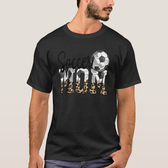 T-shirt Soccer Maman Aime Regarder Mon Enfant Jouer Au Foo (Devant)