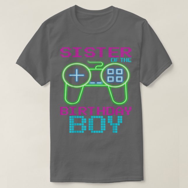 T-shirt Soeurs de ces garçons d'anniversaire Jeu vidéo cor (Design devant)
