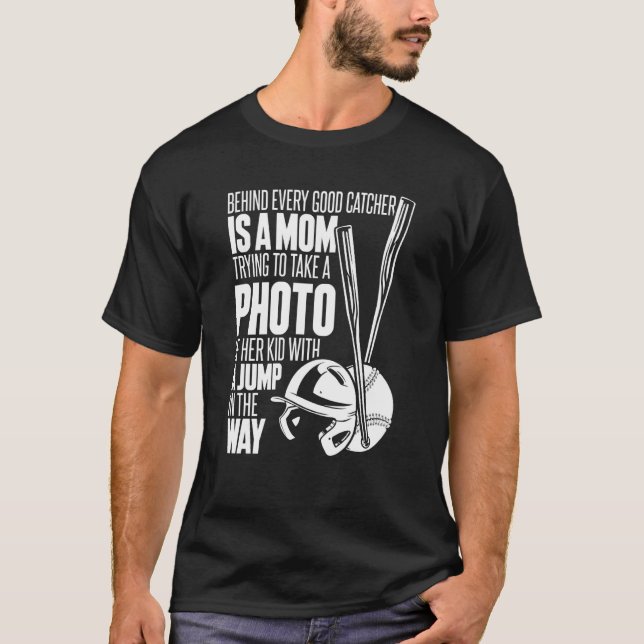 T-shirt Softball Mom Pitcher Catcher Batter Softball (Devant)