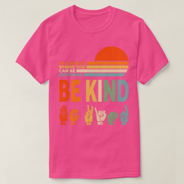 T-shirt Sois une sorte de chemise (Design devant)