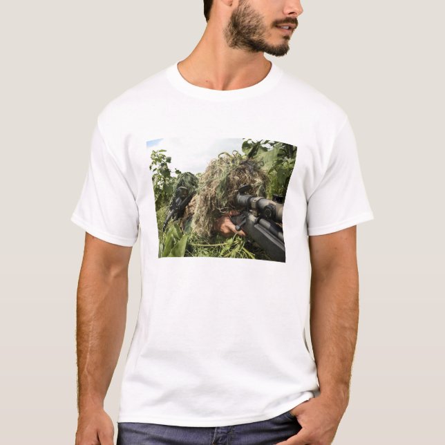T-shirt Soldats habillés en costumes ghillie (Devant)