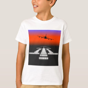 T-shirt Soleil d'approche de l'avion aux feux de piste Avi