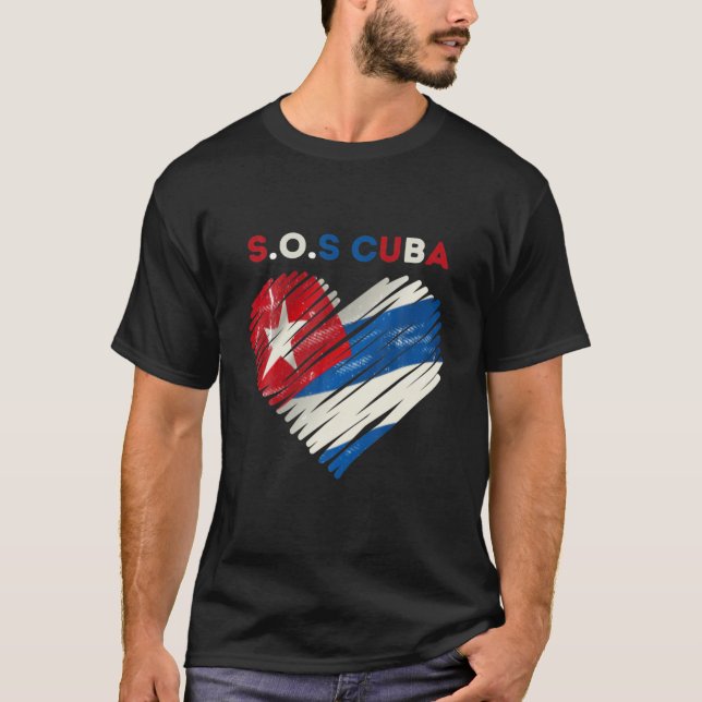 T-shirt Sos Cuba Drapeau Forme du coeur Le Cuba Drapeau cu (Devant)