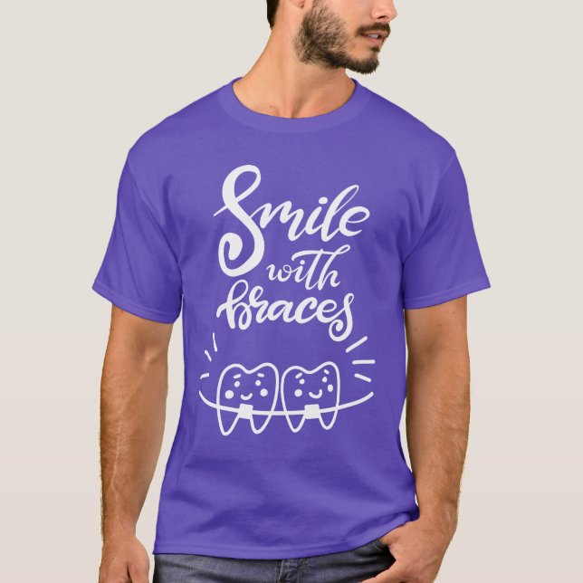 T-shirt Sourire avec les dents de sourire des croisillons (Devant)