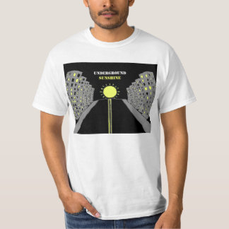 T-shirt souterrain de rue de soleil