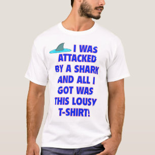 T-shirt Souvenir d'attaque de requin