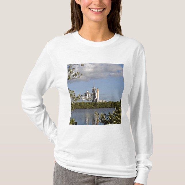 T-shirt Space Shuttle Atlantis est prêt (Devant)