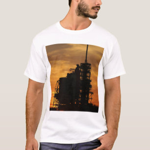 T-shirt Space Shuttle Atlantis sur le pad de lancement
