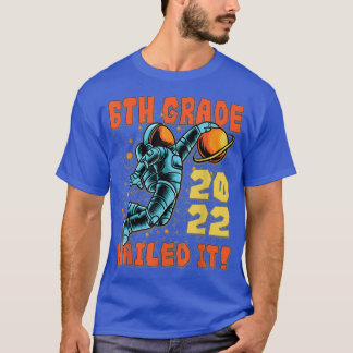 T-shirt Spaceman Basketball 6e grade Graduation 2022 ongle