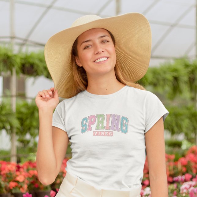 T-shirt Spring Vibes Jolie Pastel (The perfect tee for spring!)